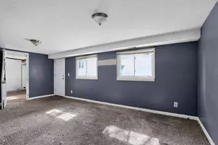 923 Wedgewood Dr, Columbus, OH 43228 - Photo 20