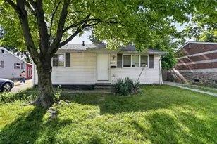 923 Wedgewood Dr, Columbus, OH 43228 - Photo 4