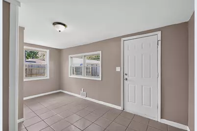 2663 Azelda Street, Columbus, OH 43211 - Photo 18