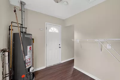 108 Florence Avenue, Columbus, OH 43228 - Photo 14
