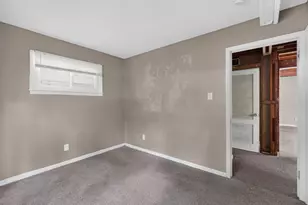 4706 Dundee Ave, Columbus, OH 43227 - Photo 12