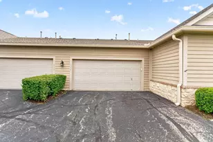 4227 Waterside Pl, Grove City, OH 43123 - Photo 4