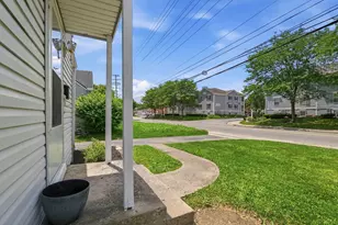 1754 Kenny Rd, Columbus, OH 43212 - Photo 6