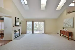 1048 Arcaro Dr, Columbus, OH 43230 - Photo 10