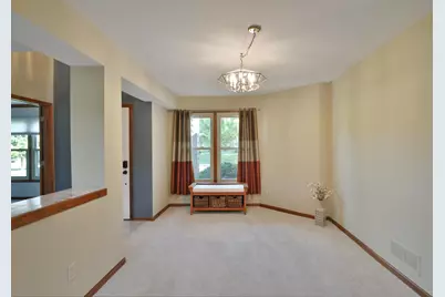 1048 Arcaro Drive, Columbus, OH 43230 - Photo 6
