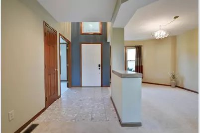 1048 Arcaro Drive, Columbus, OH 43230 - Photo 4