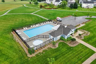 327 Mannaseh Dr W, Granville, OH 43023 - Photo 6