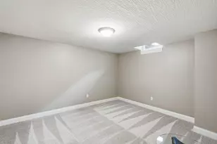 8600 Coldwater Dr, Powell, OH 43065 - Photo 32
