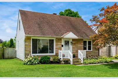 1089 E Dunedin Road, Columbus, OH 43224 - Photo 1