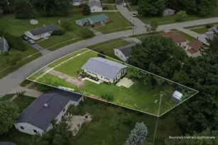 118 Sherwood Dr, Lexington, OH 44904 - Photo 2