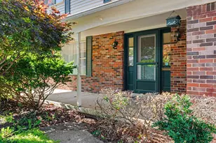 2229 Waldorf Rd, Columbus, OH 43229 - Photo 4