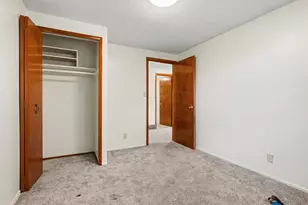 2229 Waldorf Rd, Columbus, OH 43229 - Photo 22