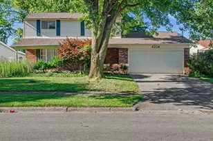 2229 Waldorf Rd, Columbus, OH 43229 - Photo 2