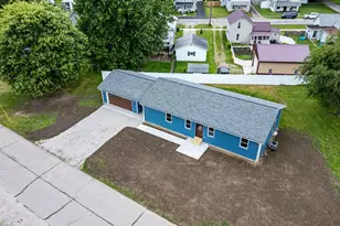 131 Flint St, Cardington, OH 43315 - Photo 2