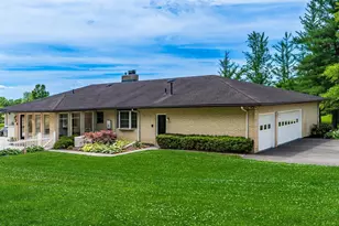 255 Briarwood Dr, Newark, OH 43055 - Photo 10