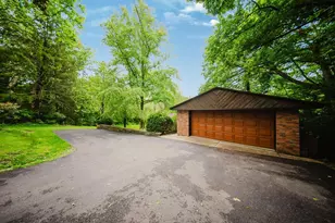 8015 Riverside Dr, Dublin, OH 43016 - Photo 42