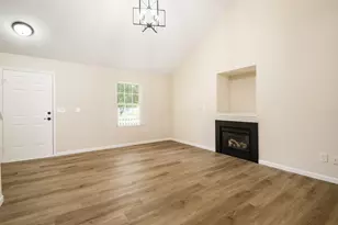2810 Patrick Henry Ave, Columbus, OH 43207 - Photo 8