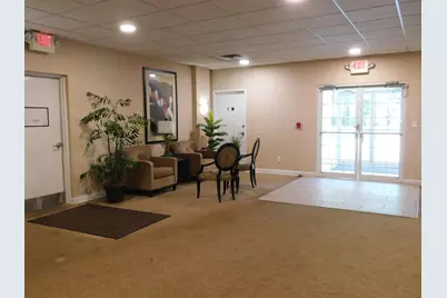 2245 Riverside Drive #403, Columbus, OH 43221 - Photo 6