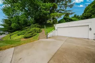 284 N Kennebec Ave, McConnelsville, OH 43756 - Photo 22