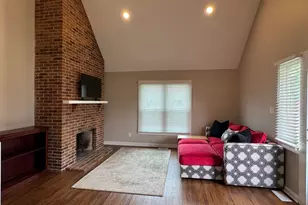 357 St Andrews Dr, Dublin, OH 43017 - Photo 6