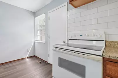 2238 Perkins Court, Columbus, OH 43229 - Photo 12