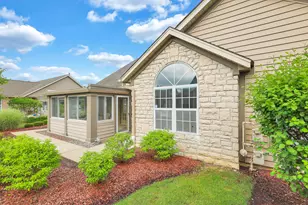 5598 Brickstone Pl, Hilliard, OH 43026 - Photo 2