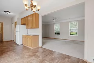 6015 Grand Strand Ave, Westerville, OH 43081 - Photo 12