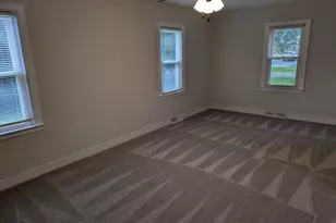 632 Mondhank Rd NE, Lancaster, OH 43130 - Photo 12