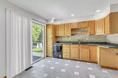 1588 Fall Brook Road, Columbus, OH 43223 - Photo 16