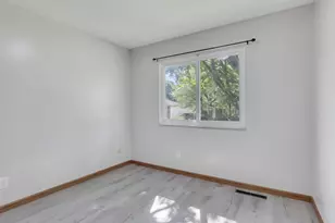 1588 Fall Brook Rd, Columbus, OH 43223 - Photo 20