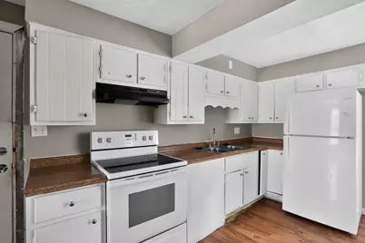 208 S James Road, Columbus, OH 43230 - Photo 8