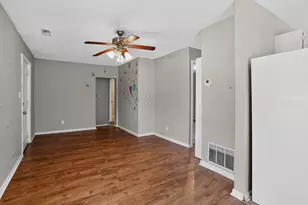 2510 Hiawatha St, Columbus, OH 43211 - Photo 4