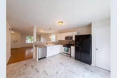 4625 Kenross Drive, Columbus, OH 43207 - Photo 2