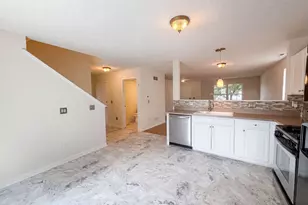 4625 Kenross Dr, Columbus, OH 43207 - Photo 6