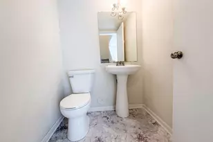 4625 Kenross Dr, Columbus, OH 43207 - Photo 20