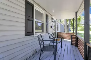 142 N Kellner Rd, Columbus, OH 43209 - Photo 8
