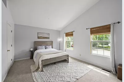 110 Lantern Chase Court, Delaware, OH 43015 - Photo 24