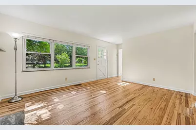 93 N Harding Road, Columbus, OH 43209 - Photo 28