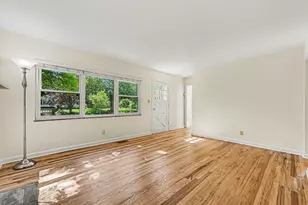 93 N Harding Rd, Columbus, OH 43209 - Photo 28