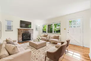 93 N Harding Rd, Columbus, OH 43209 - Photo 26