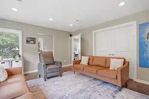 2724 Sherwood Rd, Columbus, OH 43209 - Photo 20
