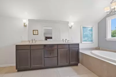 2724 Sherwood Road, Columbus, OH 43209 - Photo 32