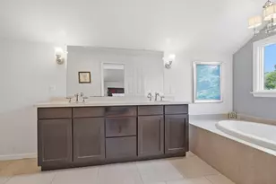 2724 Sherwood Rd, Columbus, OH 43209 - Photo 32