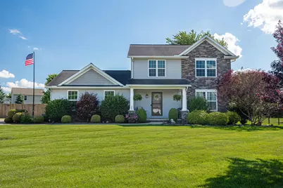 25 Fieldcrest Drive, Centerburg, OH 43011 - Photo 1