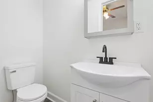 1470 E Weber Rd, Columbus, OH 43211 - Photo 16
