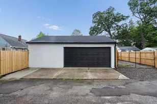 1470 E Weber Rd, Columbus, OH 43211 - Photo 32
