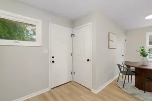 1029 S Hague Ave, Columbus, OH 43204 - Photo 12