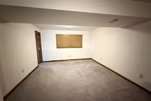 1093 Lizabeth Cir, Heath, OH 43056 - Photo 12