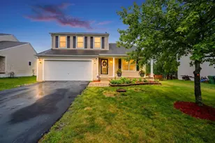 1717 Creekview Dr, Marysville, OH 43040 - Photo 2