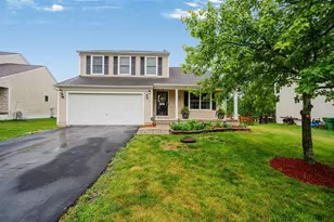 1717 Creekview Dr, Marysville, OH 43040 - Photo 1